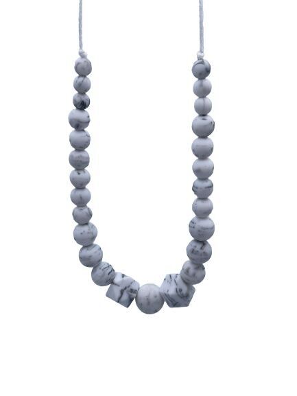 Collar sensorial de lactancia - Maxi Poosh Marbled white