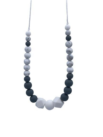 Collana sensoriale allattamento - Maxi Poosh Trio White