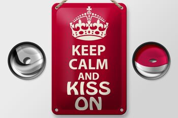 Panneau en étain avec inscription Keep Calm and kiss on gift, 12x18cm 2