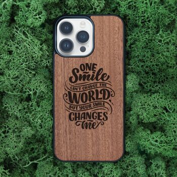Coque iPhone en bois – Votre sourire me change 2
