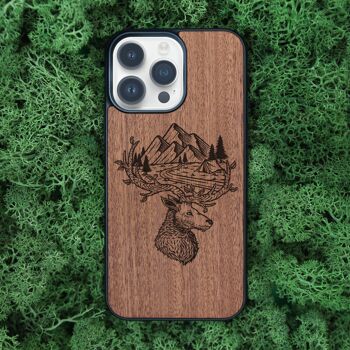 Coque iPhone en bois – Cerfs et montagnes 2