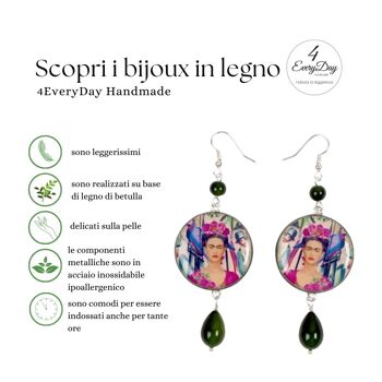 Boucles d'oreilles en bois Frida Kahlo et perroquets bleus par August Macke 4