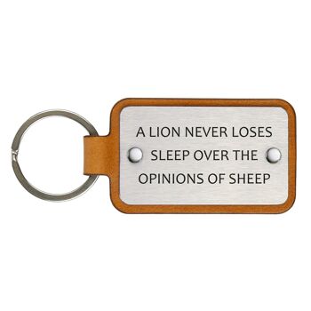 Porte-clés en cuir – Un lion ne perd jamais le sommeil à cause des opinions des moutons 3