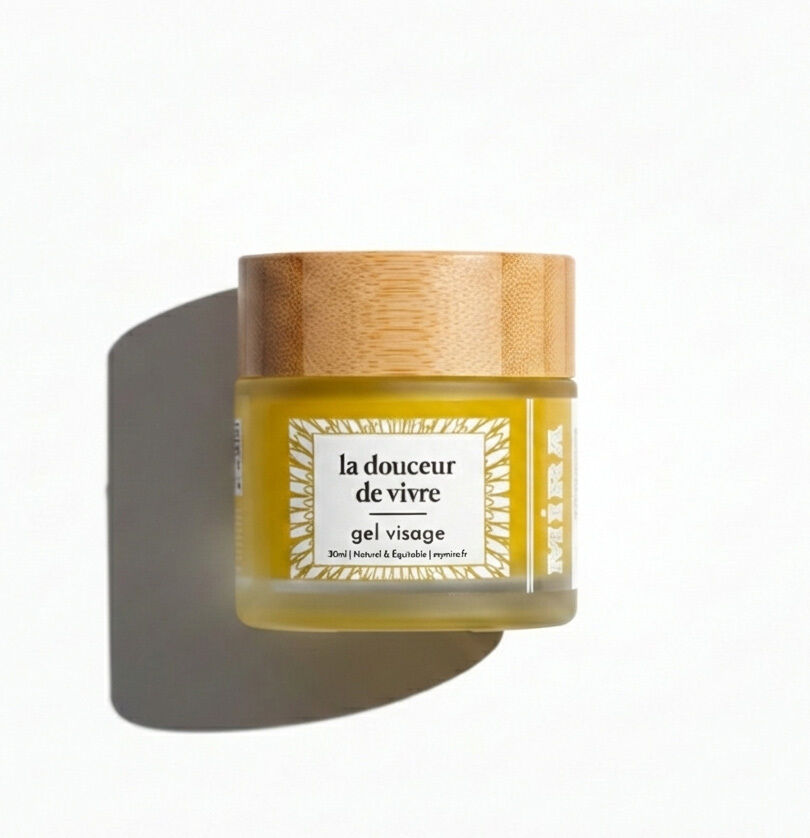 Our natural gel to nourish and hydrate - The sweetness of life - Moisturizing face gel made in France, very soft with the scent of plum and frangipani
