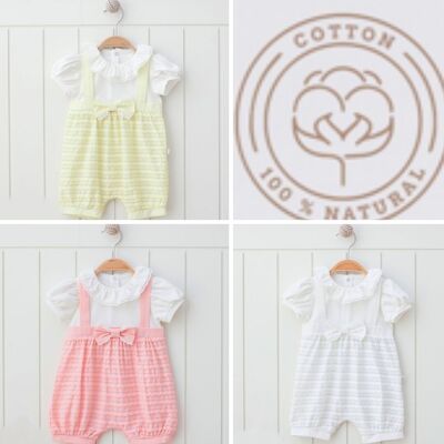 Un paquete de cuatro tamaños niña 0-12M elegante mameluco plateado natural para niña con cinta