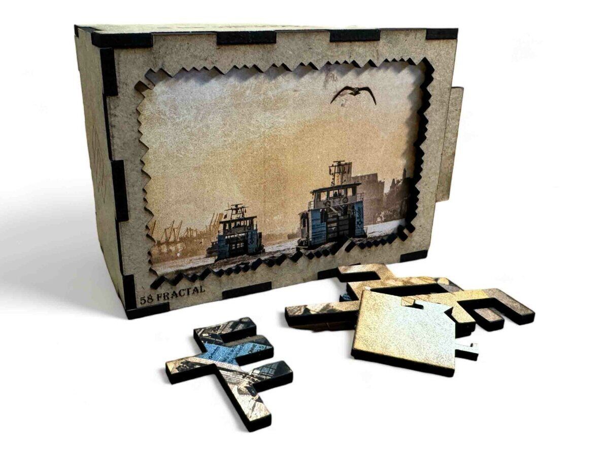 elbPUZZLE No.25 - Elbe Ferry (Fractal) S (58 pieces)