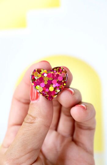 Pin's Grand Coeur Paillettes Joie Rouge 2