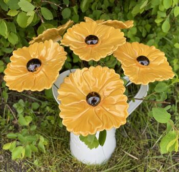 Fleur jaune en céramique, Tuteur végétal 2