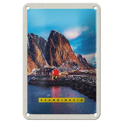 Targa in metallo da viaggio 12x18 cm Scandinavia Montagne Mare Case rosse