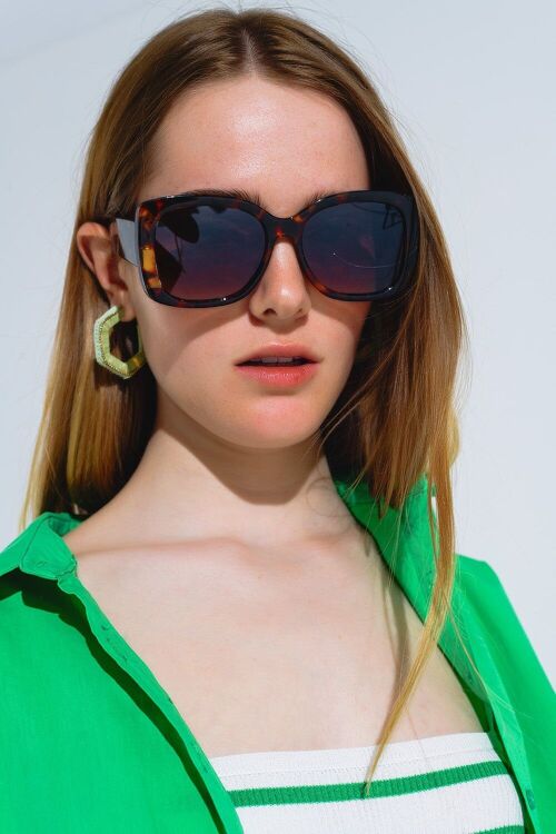 Oversized Squared Thin Frame Sunglasses in Light Tortoise Shell