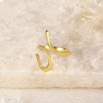 Golden smooth snake ring opening at the front