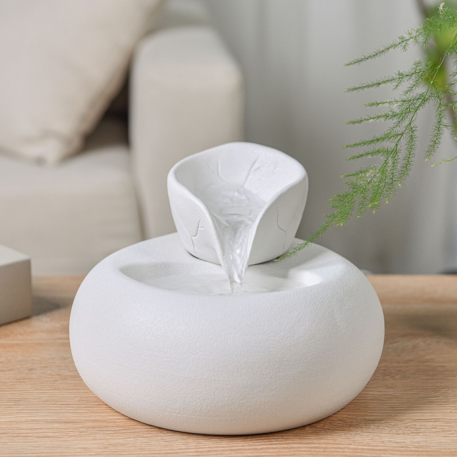 Crystal Line Animal Fountain - Toby - Non-Toxic Glazed Ceramic - Decorative Fountain - Gift Idea