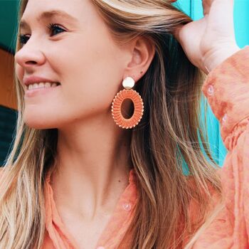 Boucle d’oreille ovale en acier inoxydable – corail orange/or 2