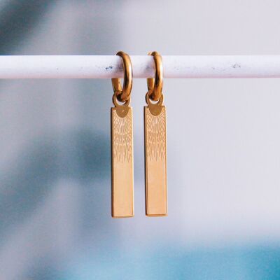 Stainless steel hoop earrings with tag and sun rays - gold