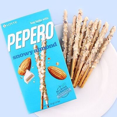 Pepero schneebedeckte Mandelstifte