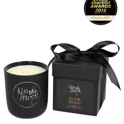 GLOW AROMATHERAPY SOY CANDLE Revive the spirit with Orange & Geranium