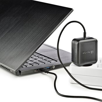 NGS W-45W ; Chargeur automatique universel pour ordinateur portable avec connexion USB-C. 5V/9V/12V/15V-3A, 20V/2,25A 6