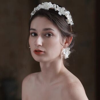 Guirlande de fleurs blanches en céramique romantique, bandeau de mariée, or et argent 1