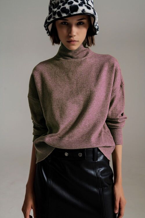 Purple turtleneck sweater in a soft knitted fabric
