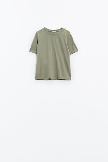 T-Shirt kaki avec détail bouton doré sur l'épaule 5
