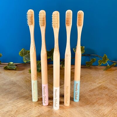 Round natural bamboo toothbrush - Pastel collection pack of 10