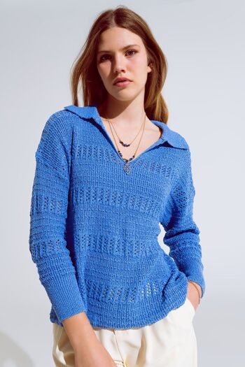 Pull tricoté au crochet à col en V avec col polo en bleu 4