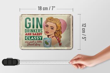 Panneau en étain disant que les buveurs de gin sont une décoration chic et impertinente, 18x12cm 5