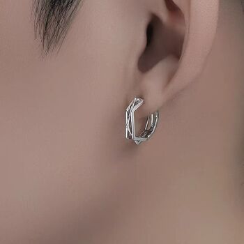 Petits cerceaux d'oreilles à lignes croisées, design détaillé, noir et argent 11