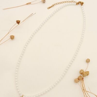 Synthetic pearl necklace with sun pendant