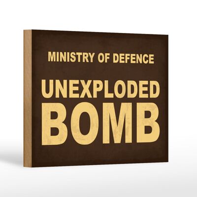 Cartel de madera que dice Ministerio de Defensa 18x12 cm sin detonar.