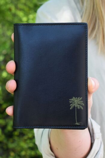 Couverture de passeport en cuir véritable "Palm" 9