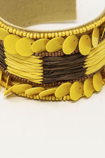 Bracelet ouvert épais jaune et marron avec accents de perles jaunes 4