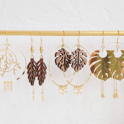 Kit of 5 pairs of BO-15 leaf earrings in wood, mother-of-pearl and gold
