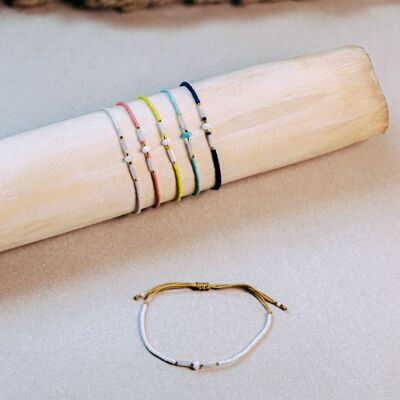 Ellipse mother-of-pearl bracelets