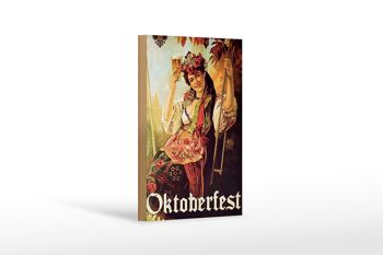 Panneau en bois Pin Up 12x18 cm Femme Oktoberfest avec décoration de bière 1