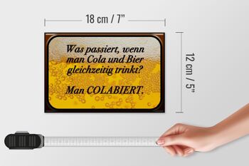 Panneau en bois indiquant 18x12 cm que se passe-t-il lors de la décoration du cola et de la bière 4