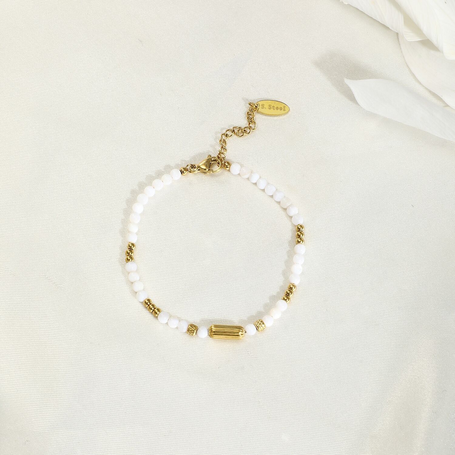 Pregiato bracciale in madreperla in acciaio inossidabile placcato oro - BR110262OR-BC