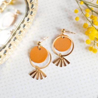 Kléo earrings in metallic orange leather