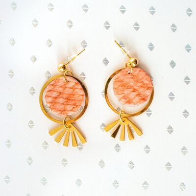 Pendientes Kléo de piel con serpiente rosa salmón