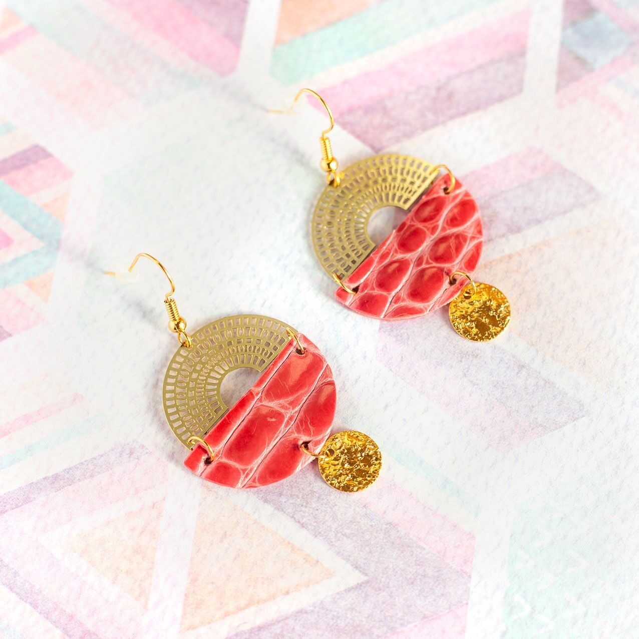 Orecchini Ronda in pelle rosa brillante