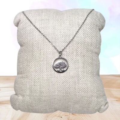 Collana rotonda con albero della vita: eleganza e resistenza