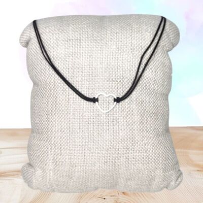 Collana a forma di cuore: eleganza e simbolo d'amore 💗