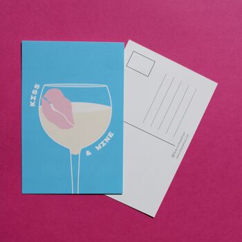 Carte postale Bisous Kiss and Wine blanc - Carte festive et stylée- Carte illustrée - Les amoureux du vin 2