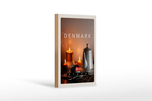 Holzschild Reise 12x18 cm Dänemark Teekanne Kerzen Tischdecke