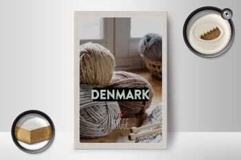 Panneau en bois voyage 12x18 cm Danemark laine blanc gris crochet doux 2