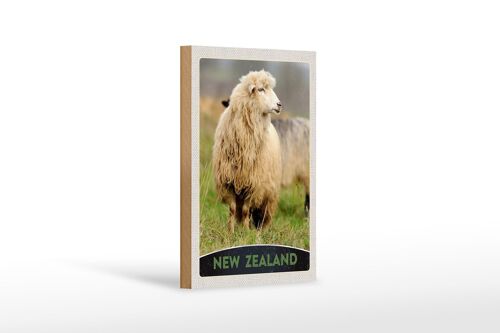 Holzschild Reise 12x18 cm Neuseeland Europa Schaf Wiese Natur