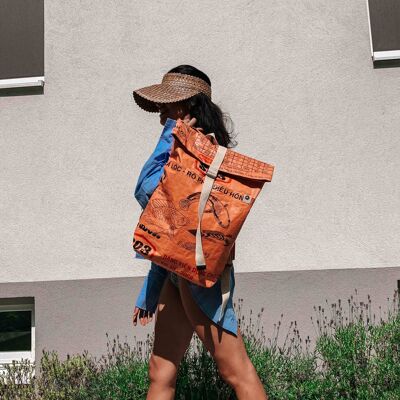 BACKPACK | Nachhaltiger Rucksack in orange-schwarz