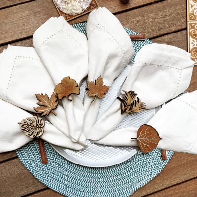 Set of 6 Leaves Wooden Napkin Rings - Housewarming Gift - Table Setting