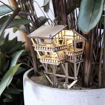 Pequeñas casas en los árboles con mirador tropical, rompecabezas 3D de madera para bricolaje