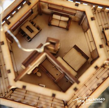 Tiny Treehouses Woodland Outpost, Puzzle 3D en bois DIY 4